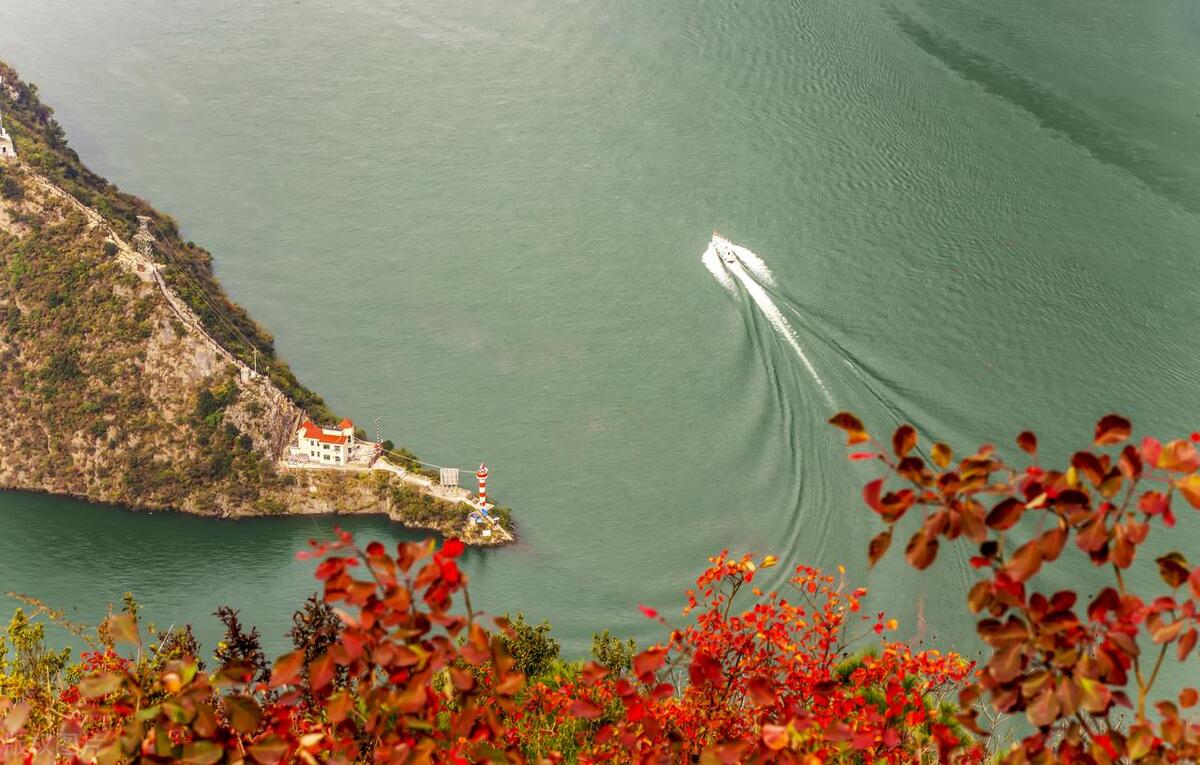 重庆AAAAA级景区有哪些,重庆aaaaa级景区云端廊桥