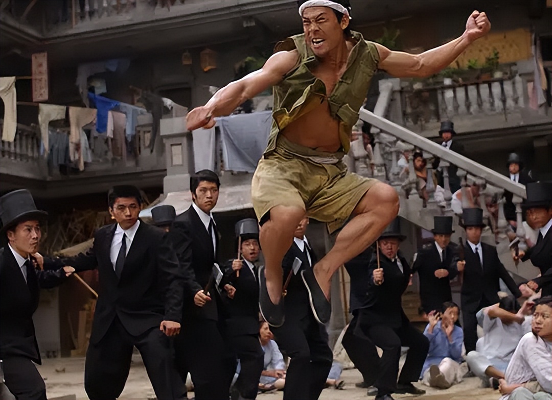 周星驰经典作品功夫解读,周星驰20年后喜剧之王再回经典