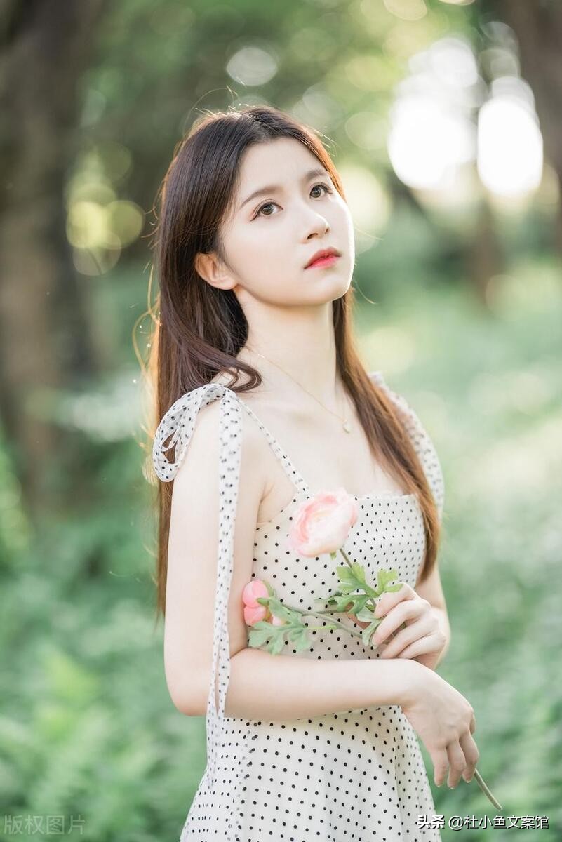 店铺上新品怎么发朋友圈文案,店主已上线发朋友圈文案