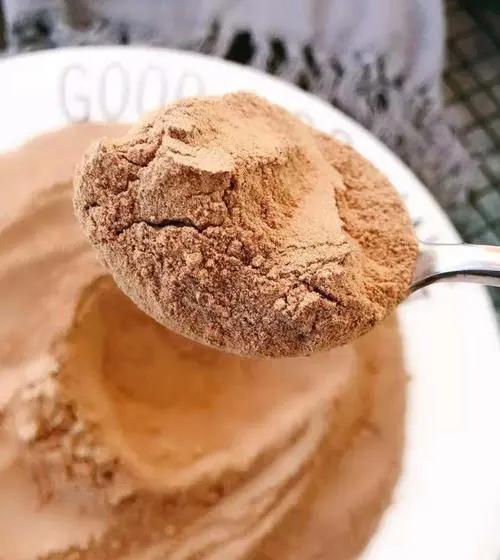 给婴儿做猪肝粉的方法,如何自制婴儿猪肝粉