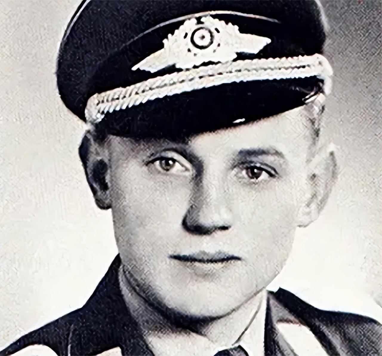 俄罗斯公布希特勒死前4个小时的细节：给谁看的，想传达什么？