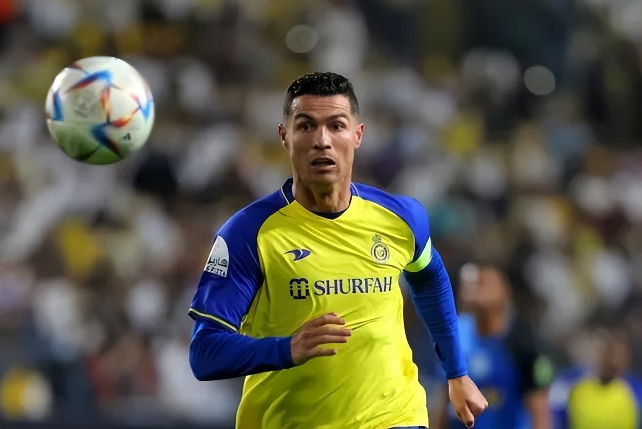 凌空抽射真帅,谁的重拳威力最大