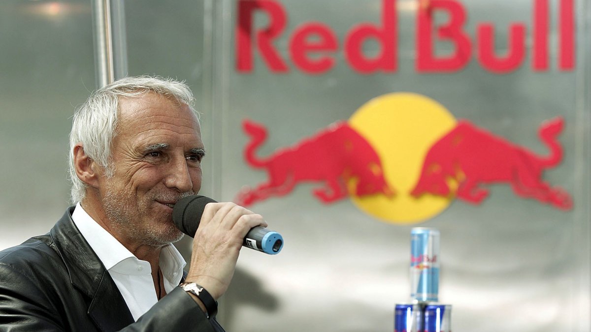 十大最富有足球老板,世界足球俱乐部老板资产排行榜