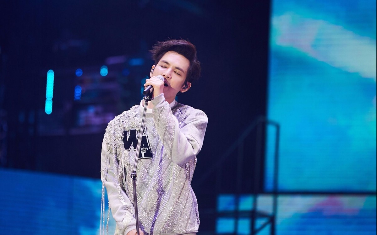 钟汉良演唱会来了！首站确定上海，恐将重演一票难求的盛景