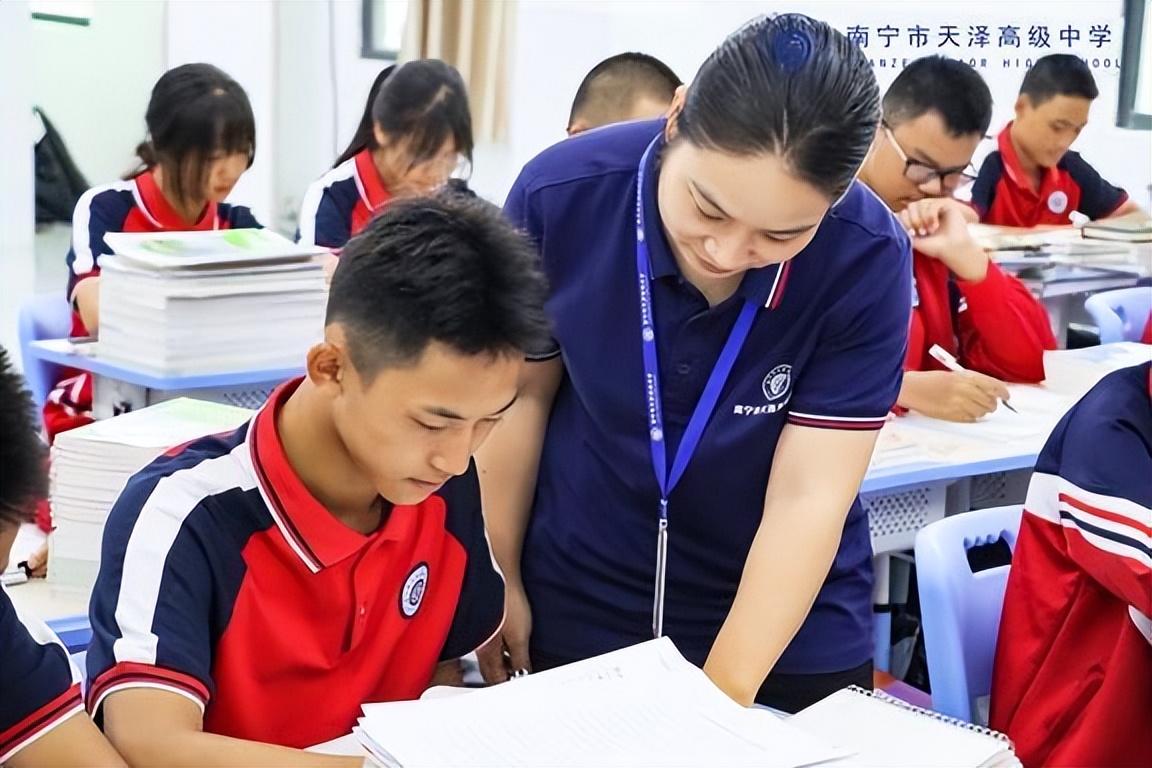 立德树人守初心五育并举育新人,立德树人守初心五育融合育新人