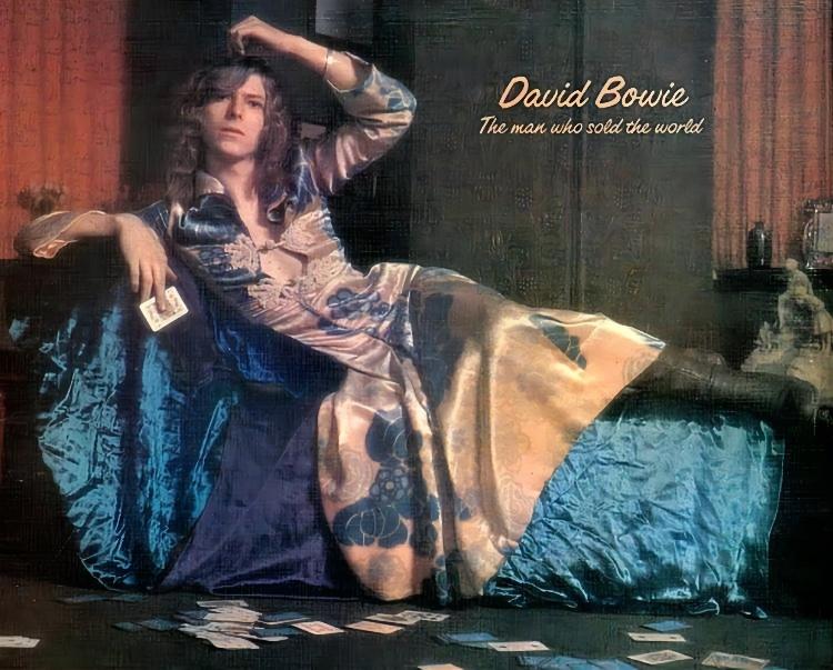 大卫鲍伊时尚风格,大卫鲍伊颜值巅峰