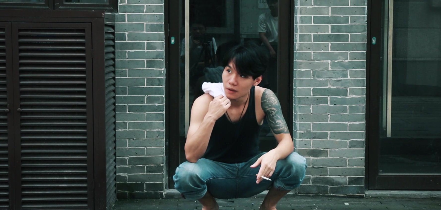 男子捡六十九枚金戒指,村民捡到67枚金戒指