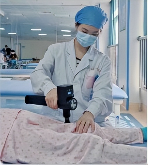 国家卫健委加强医疗机构护理工作,卫健委全面提升服务水平