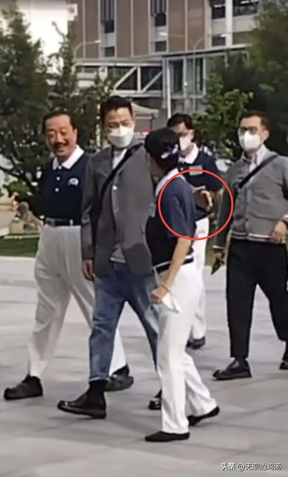 刘德华舅舅,刘德华为朱丽倩舅舅庆生