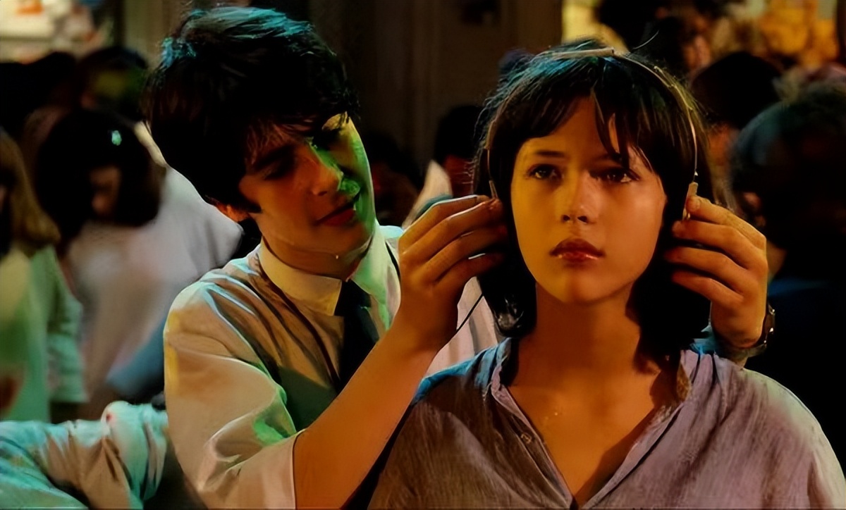 别用「荡妇羞辱」，毁掉她