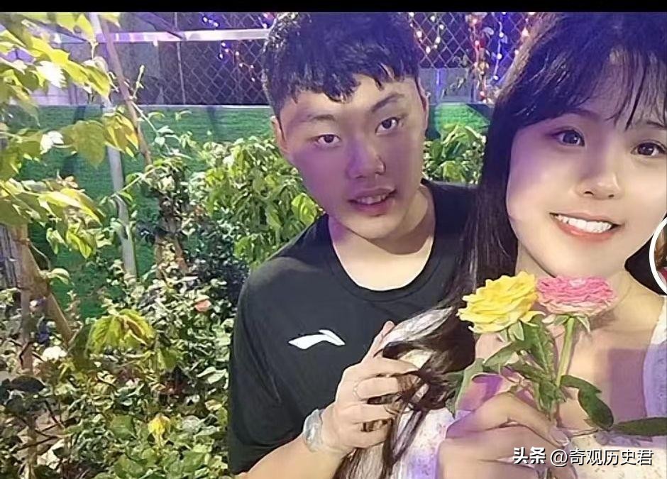 女篮队员李月汝身高简介,中国女篮大中锋李月汝今何在