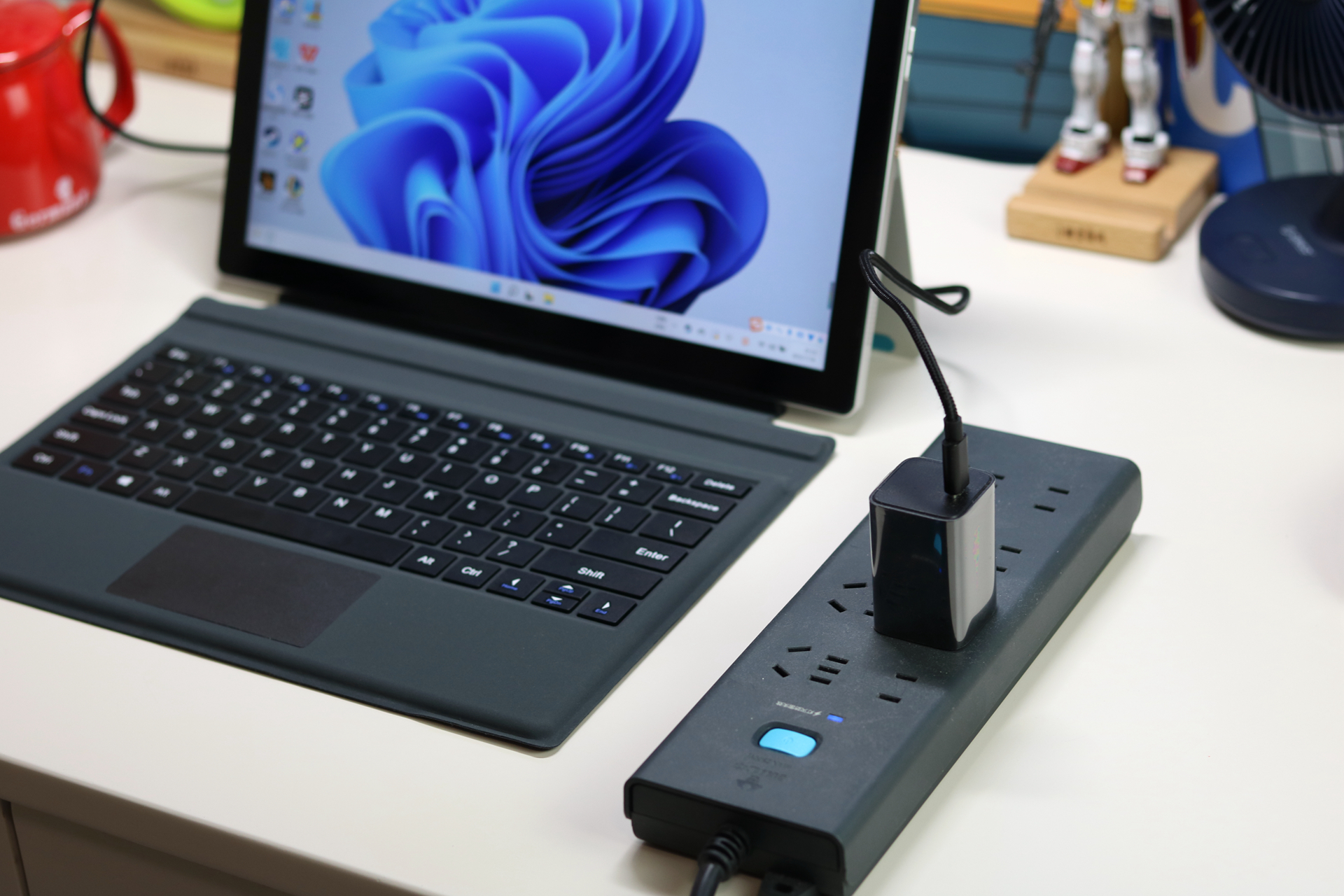 8000元国产商务笔记本电脑横测,奔腾处理器笔记本电脑