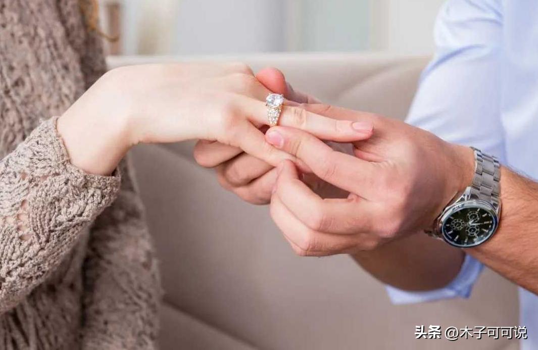 30岁以上的中国男光棍有多少 (中国男光棍现在有多少万)