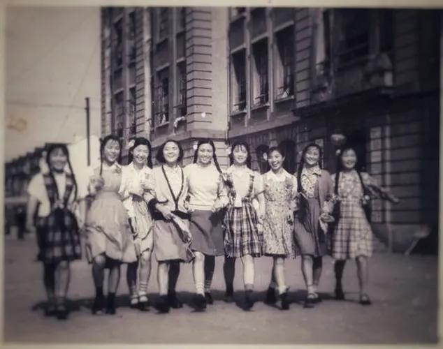 新中国禁娼纪实之二，为什么不能嫖娼，各位可以了解一下