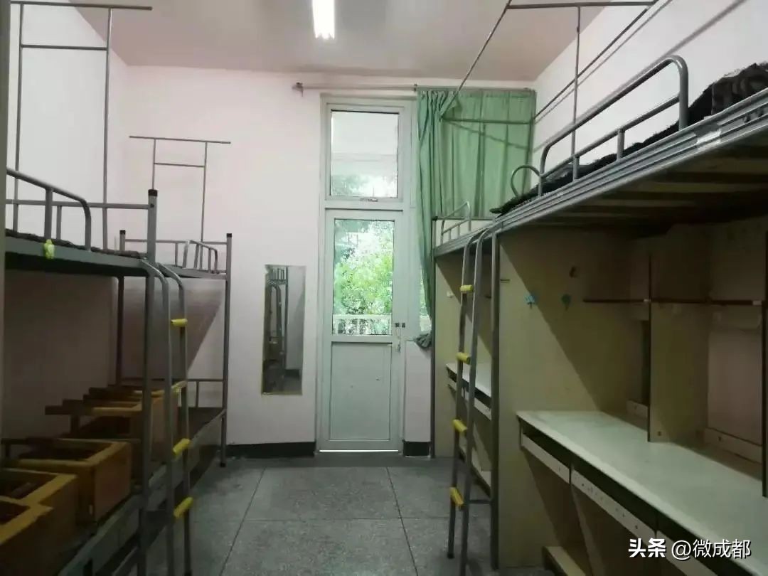 快开学了寝室必备,成都大学的宿舍哪栋好
