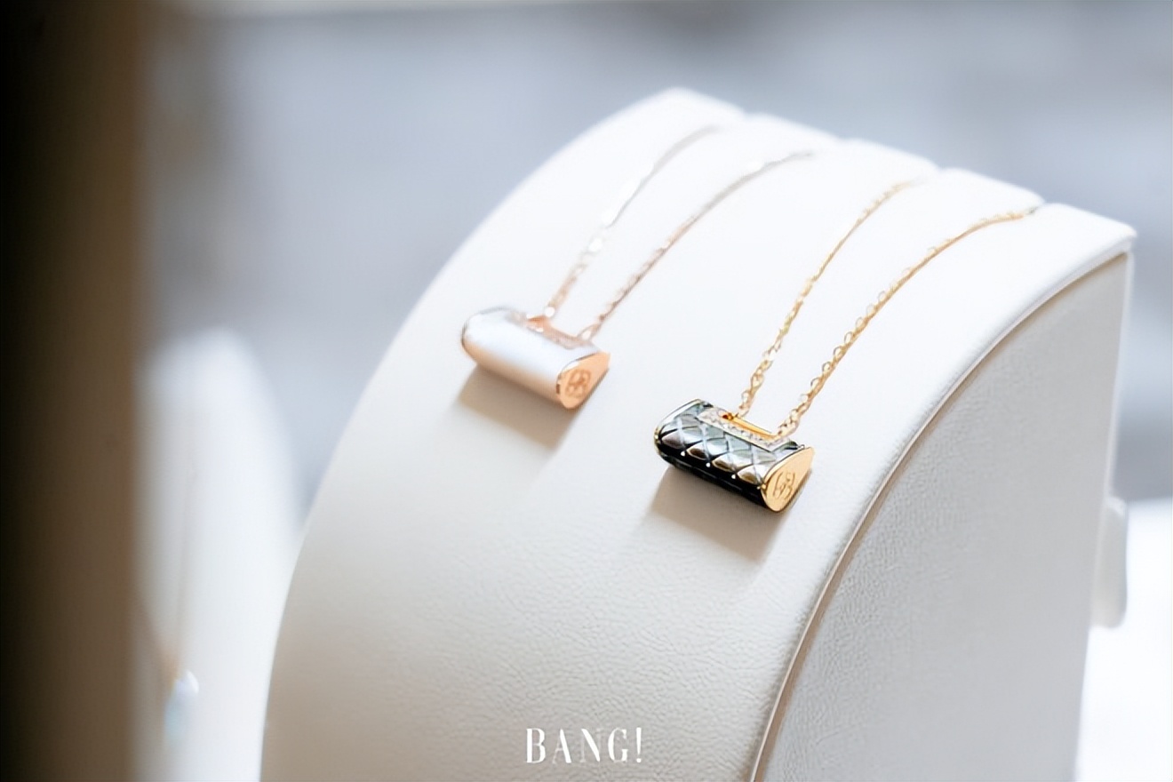 潮宏基襄阳首家非遗花丝概念店,潮宏基花丝工艺探店视频