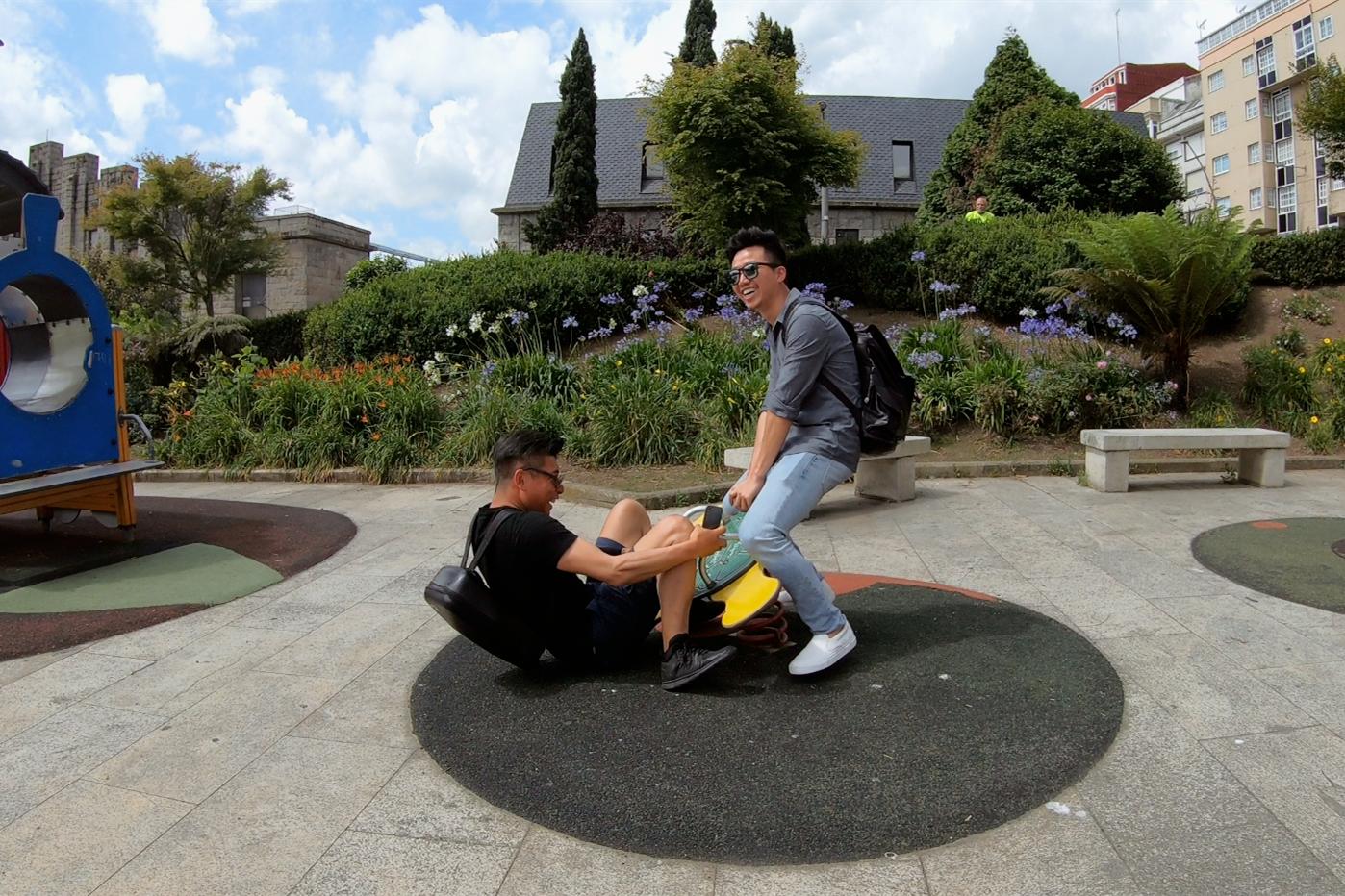 中国小伙荒岛求生大合集,中国小伙的航海日记合集