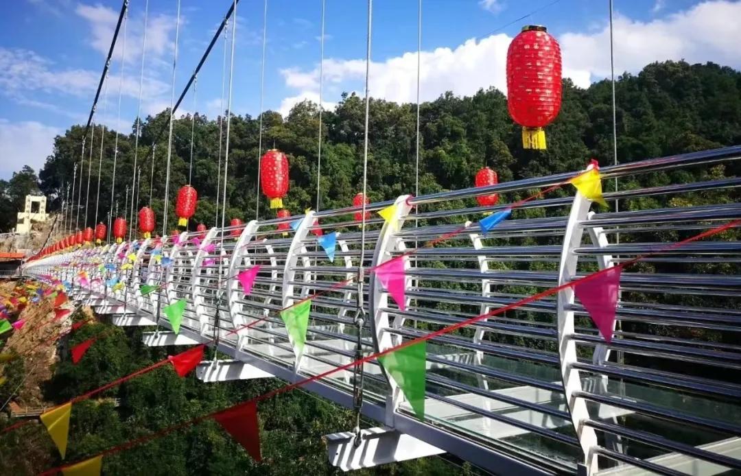 四会奇石河景区的银龙大瀑布,肇庆出发2-3天短途旅游推荐