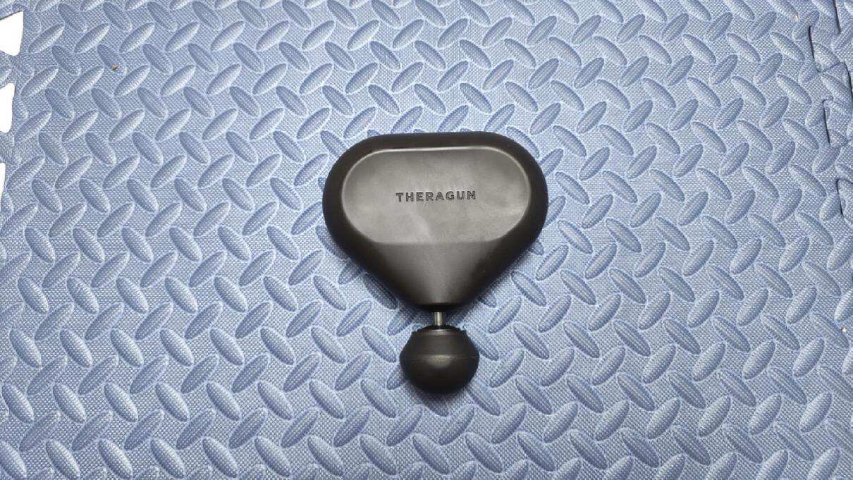 筋膜枪挑选指标,筋膜枪专业款和旗舰款哪个更好