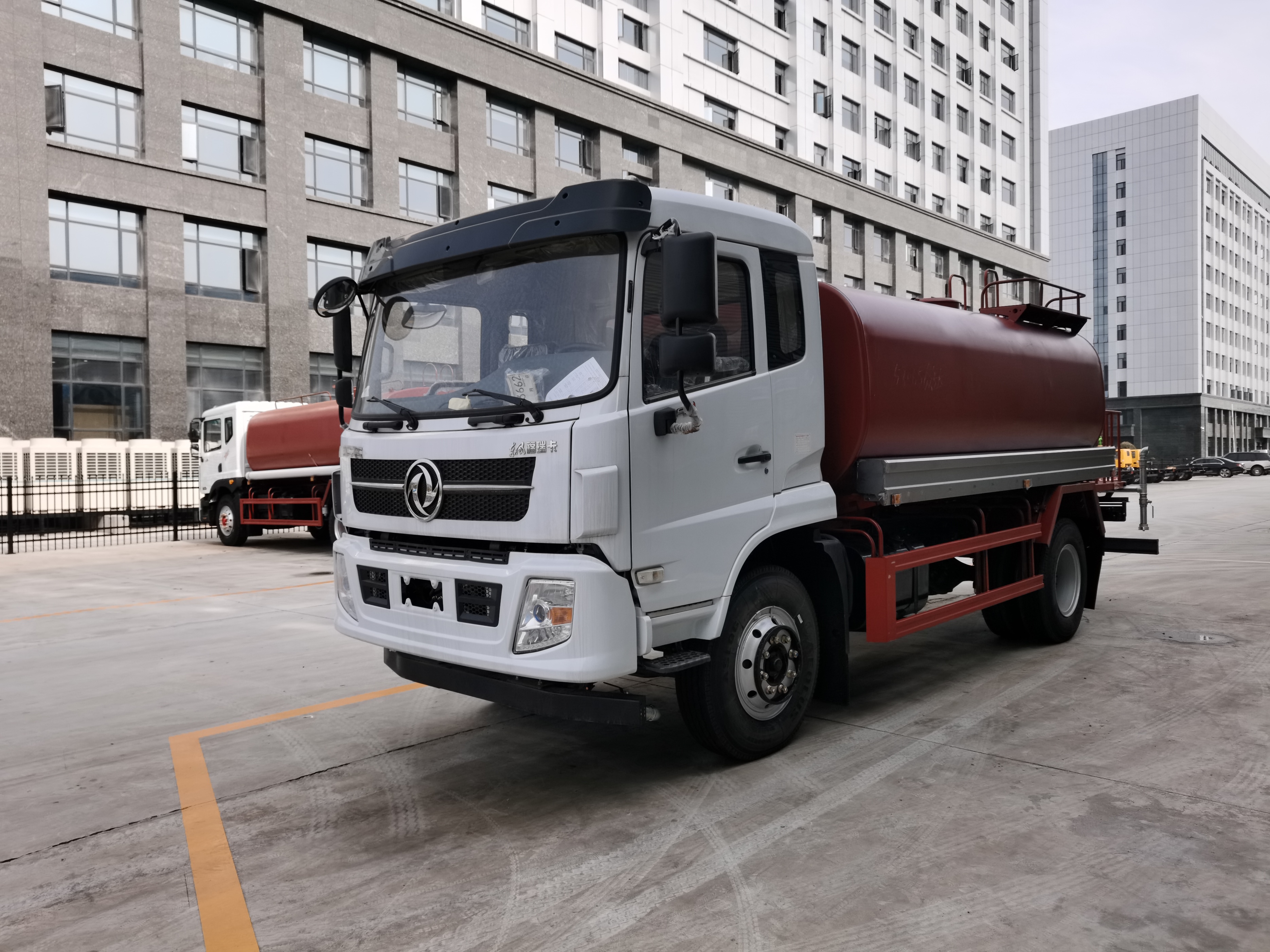 东风天锦环卫专用车,东风天锦环卫垃圾车