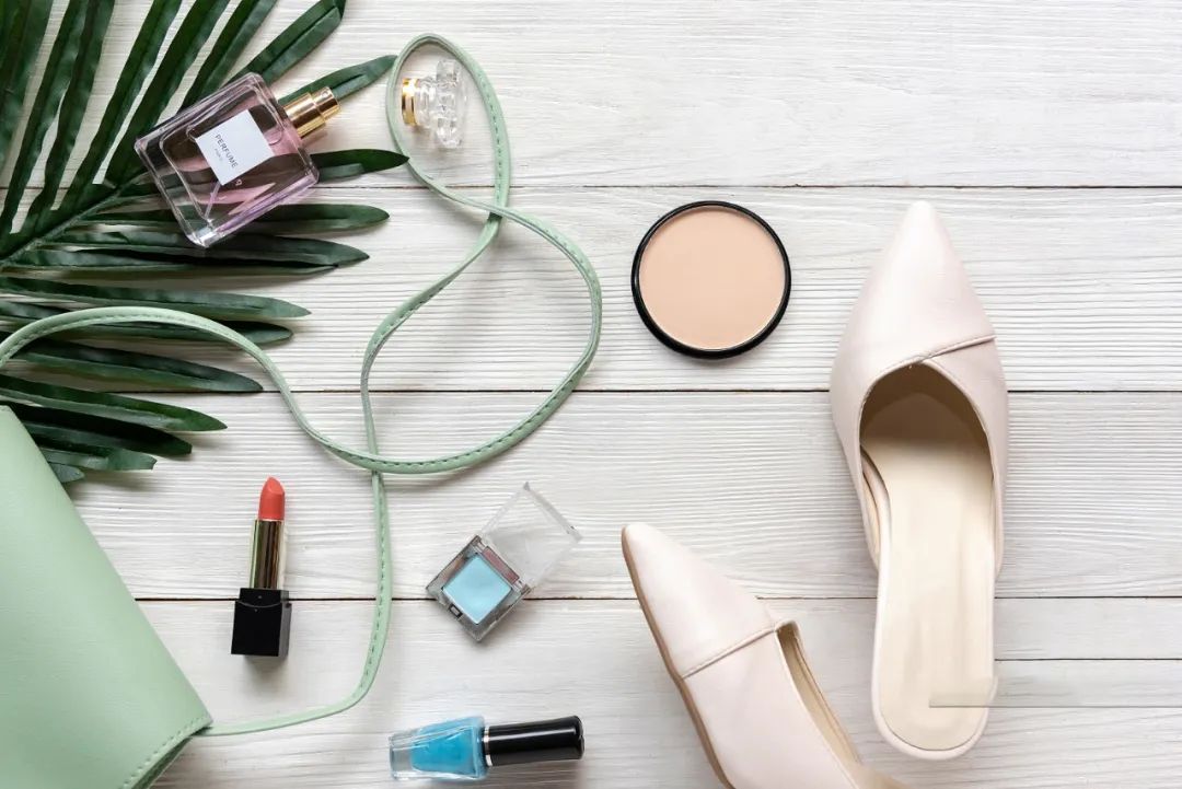 92%的消费者计划在这一节日买买买！相关热销产品有哪些？