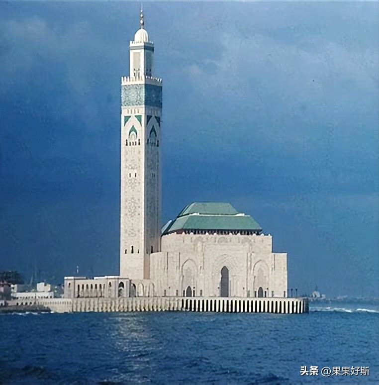 摩洛哥：非洲球队首进四强，阿特拉斯雄狮震惊世界，