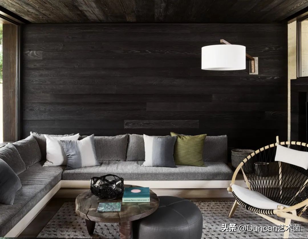 西雅图LucasInterior古朴隐逸的度假住宅