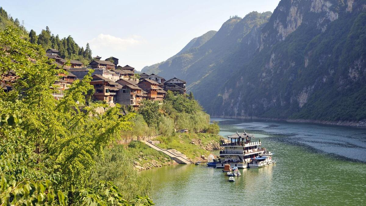 夏天最好的十大避暑城市,最适合夏天去的古镇