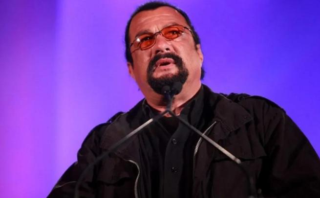 史蒂文西格尔与普京,西格尔普京