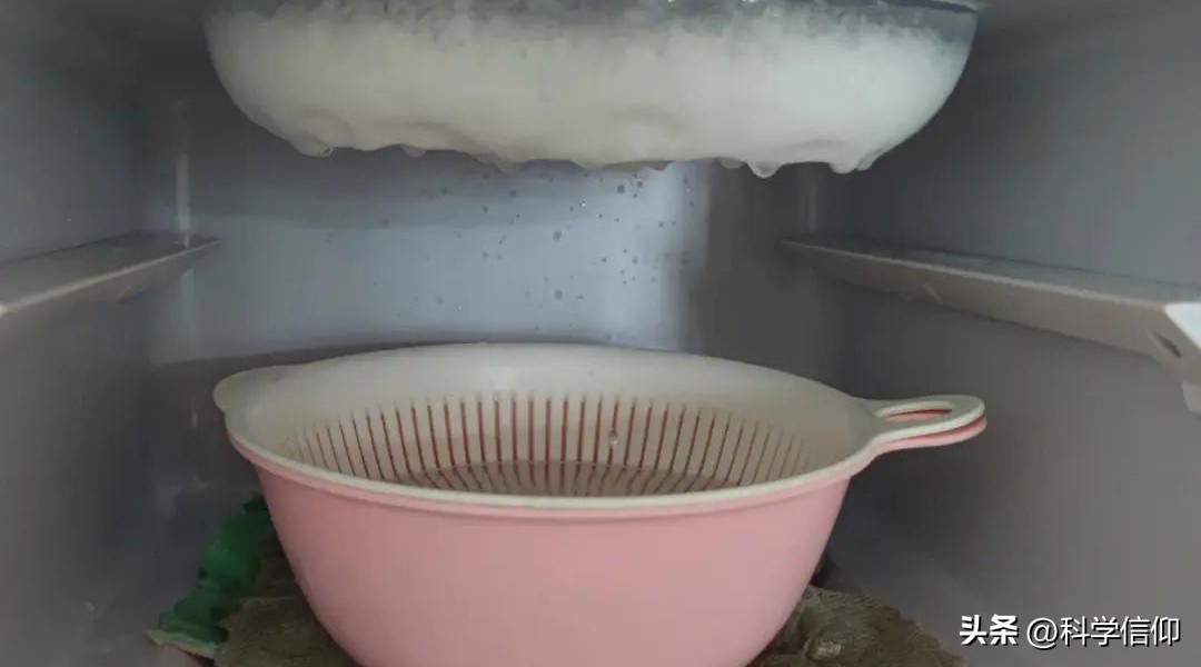 冰箱除冰不小心搞破漏气了有毒吗,除冰的时候把冰箱戳破了怎么办