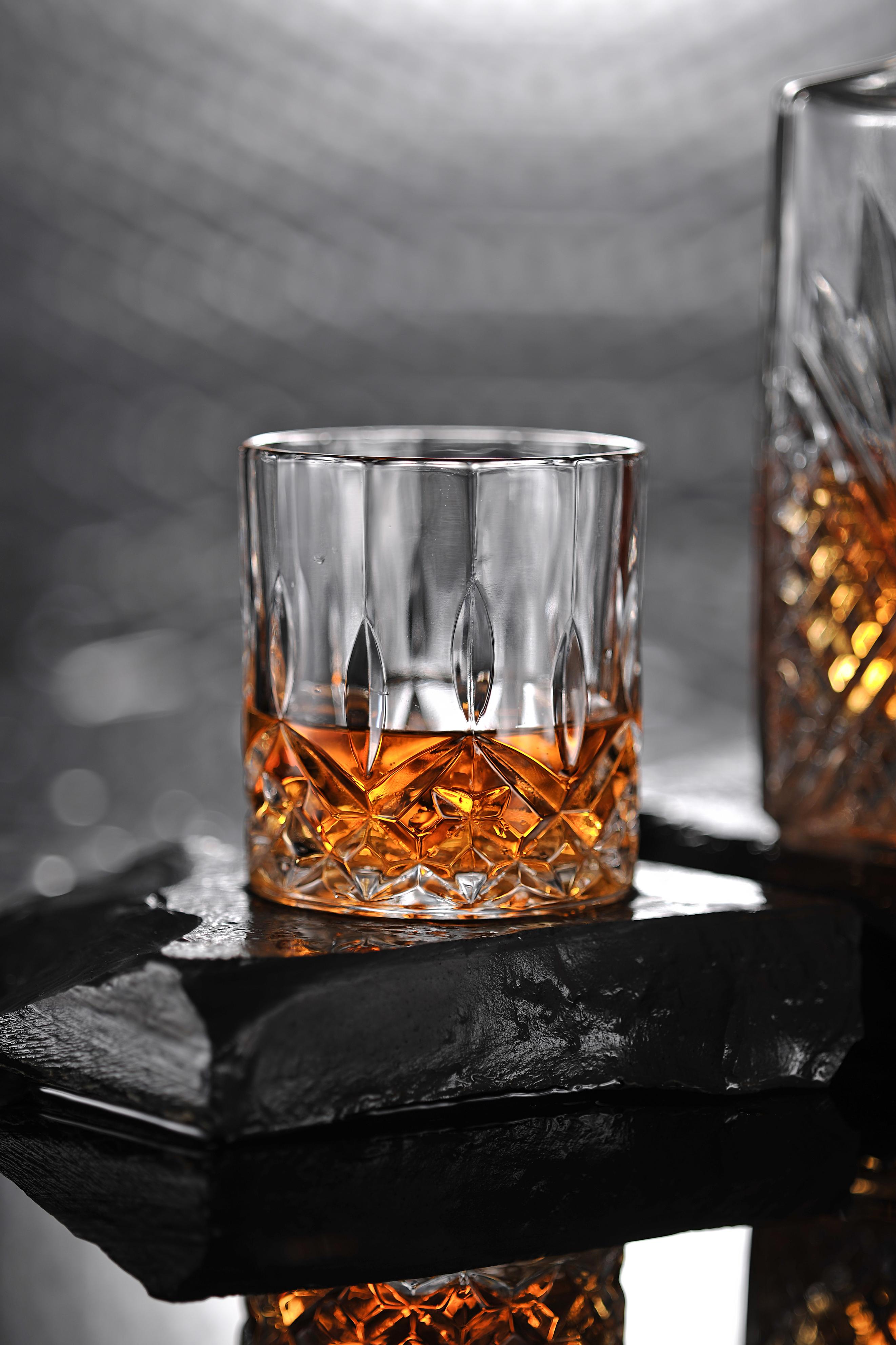 正宗的最便宜雪茄多少钱一盒,一支雪茄为啥能卖782万天价