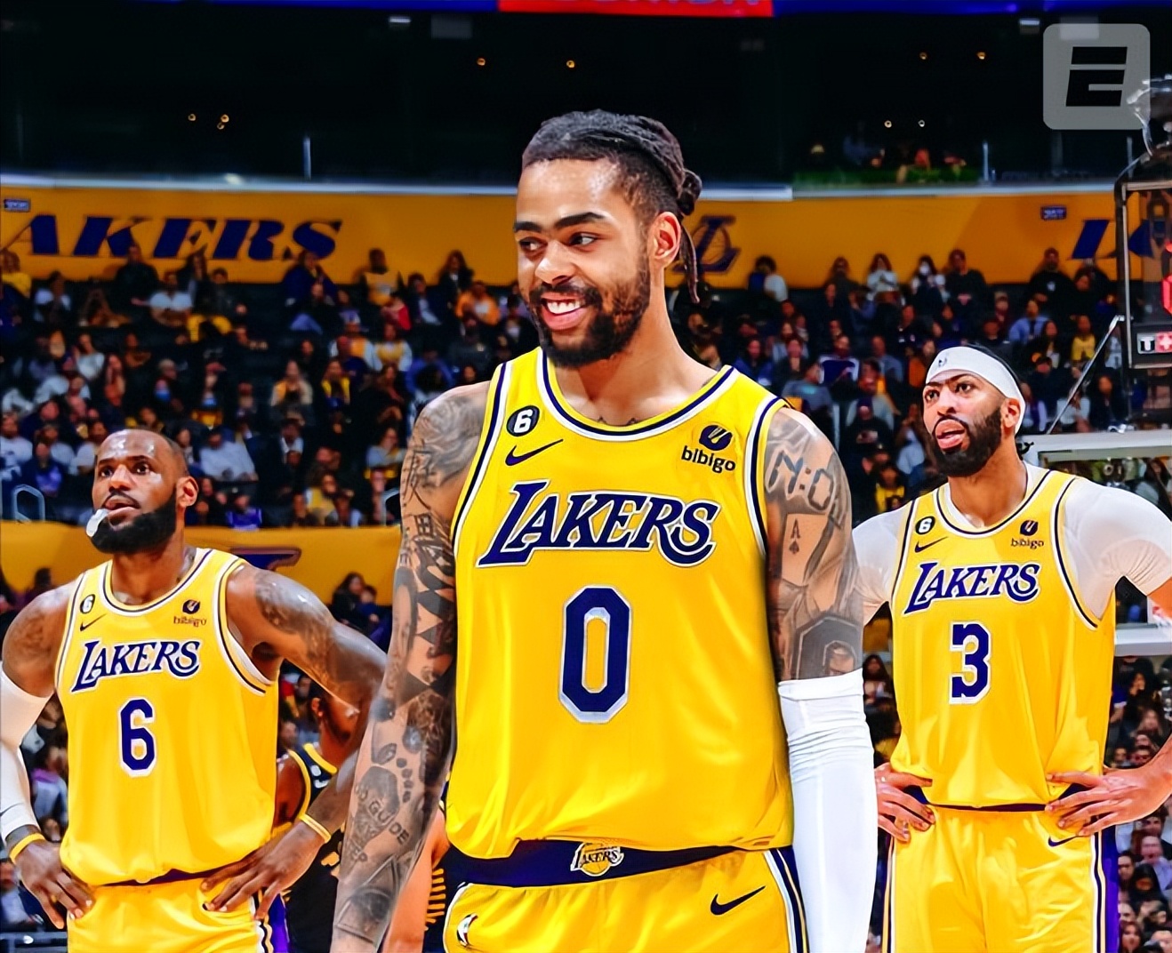 天亮了！佩总神操作，湖人4换3获评S，哈姆迎挑战，威少解脱了