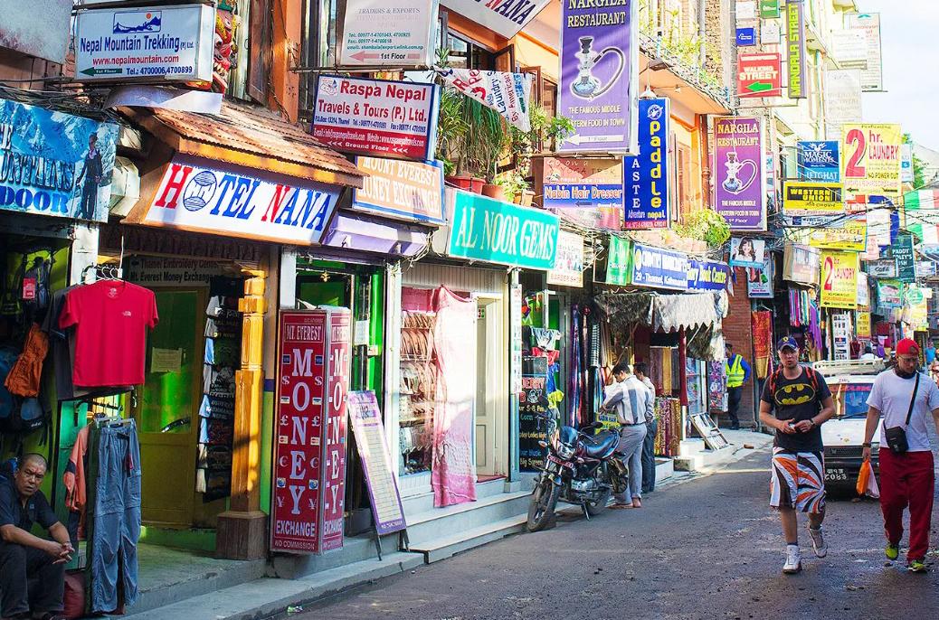 李佳琦狂卖147亿的背后,藏着这样一条经济学原理