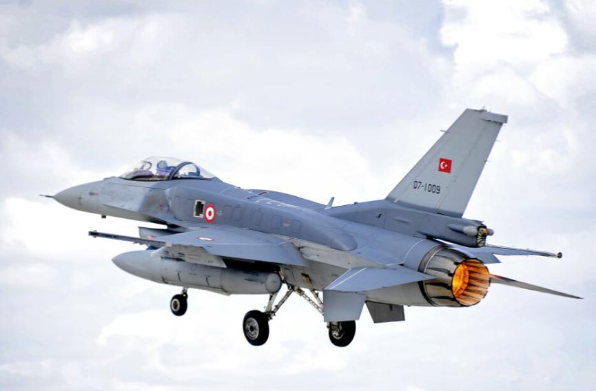 美国变身老赖，既不交货又不退钱，土耳其考虑购买四代机，三选一