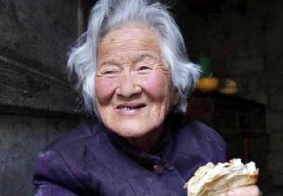 日本女子隐藏身份,日本女人被暴露身份