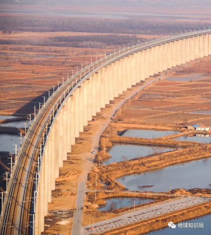 陕西是西安的省会吗,陕西西安是省会吗