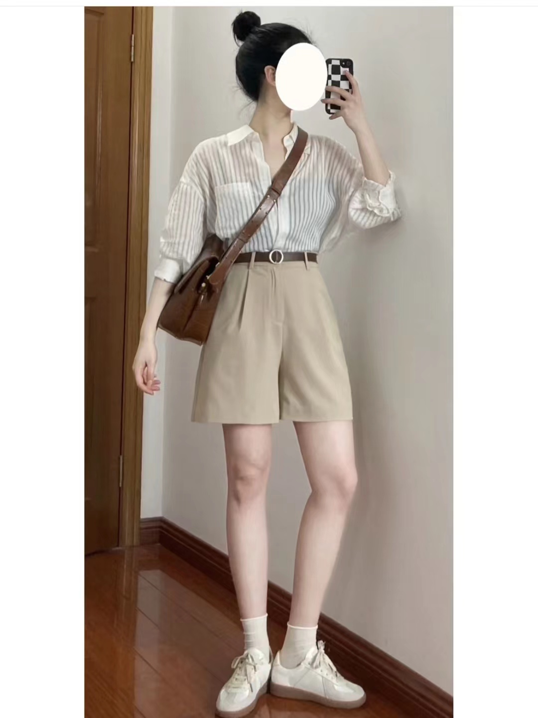 夏天七分短裤配什么上衣,夏天男生黑色短裤搭配什么上衣