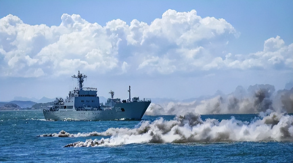 7月7日：向台湾驻军后，台岛有钱人开始变现，解放军有收台征兆