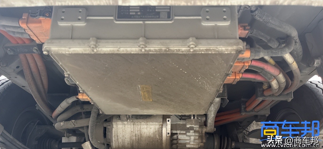 福田风景g7ev为什么一直在降价,福田风景g7五座版空间实测