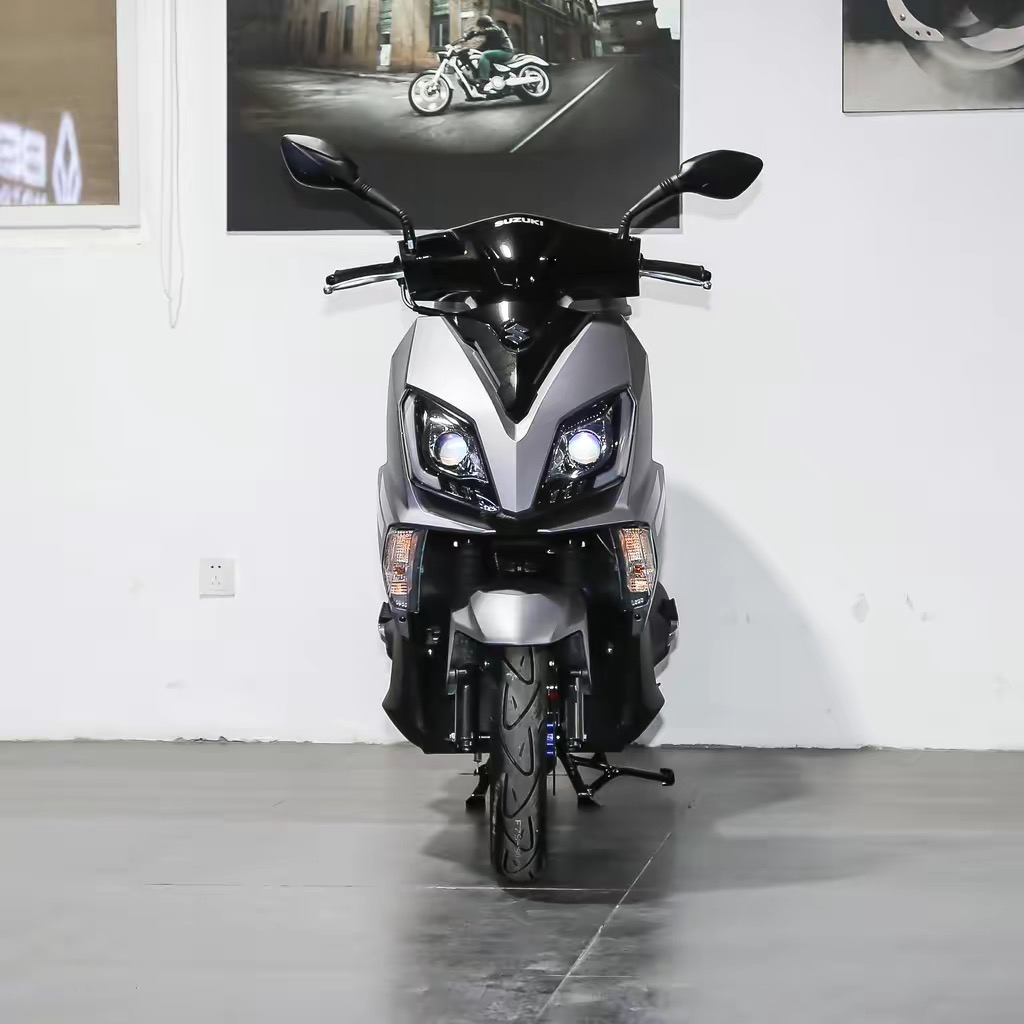 afr125发动机和uy125发动机哪个好,铃木uy和豪爵afr哪个发动机好