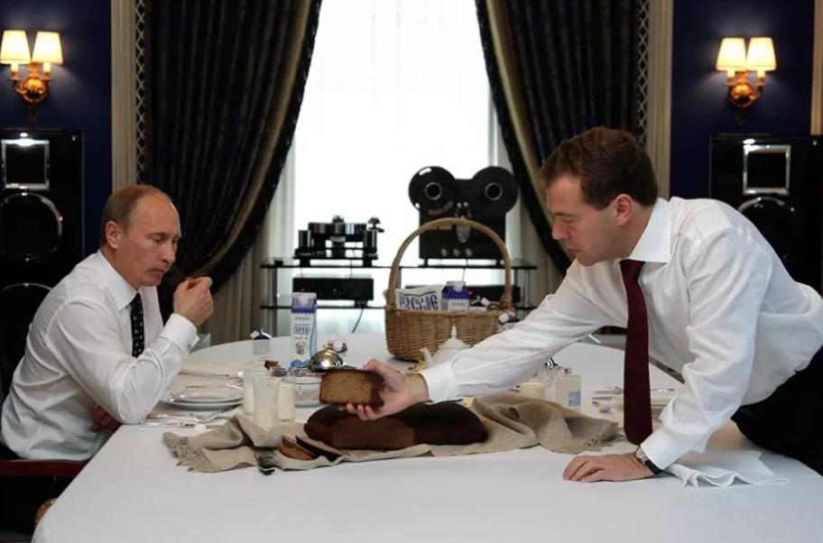 世界上最贵的一顿饭,普京和卡扎菲的早餐,一顿花了45亿美元