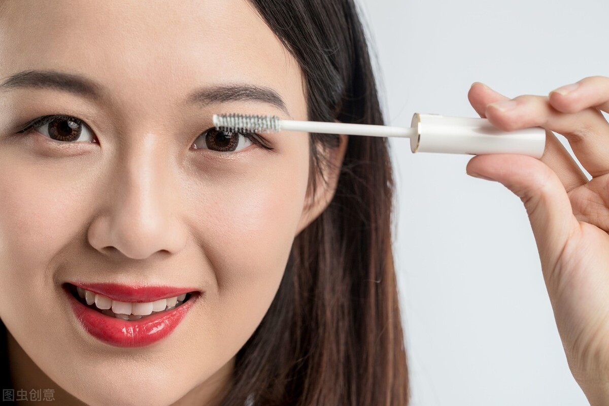 如何正确卸妆的小视频,如何正确卸妆水