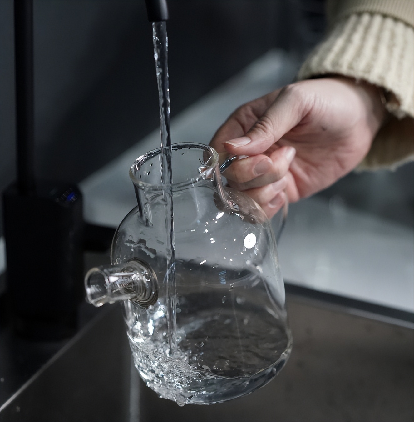 是否真的有必要在家里装净水器,家里到底有没有必要装台净水器呢