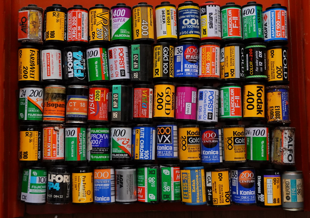 谈胶卷与胶卷暗盒收藏:过期的胶卷也有人要,或许还能卖个好价钱