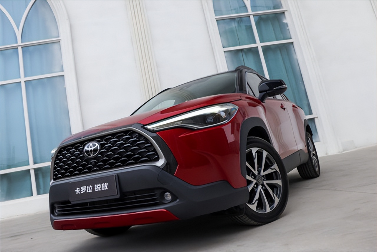 2022年5座燃油顶配汉兰达,2019款汉兰达入门版车型售价