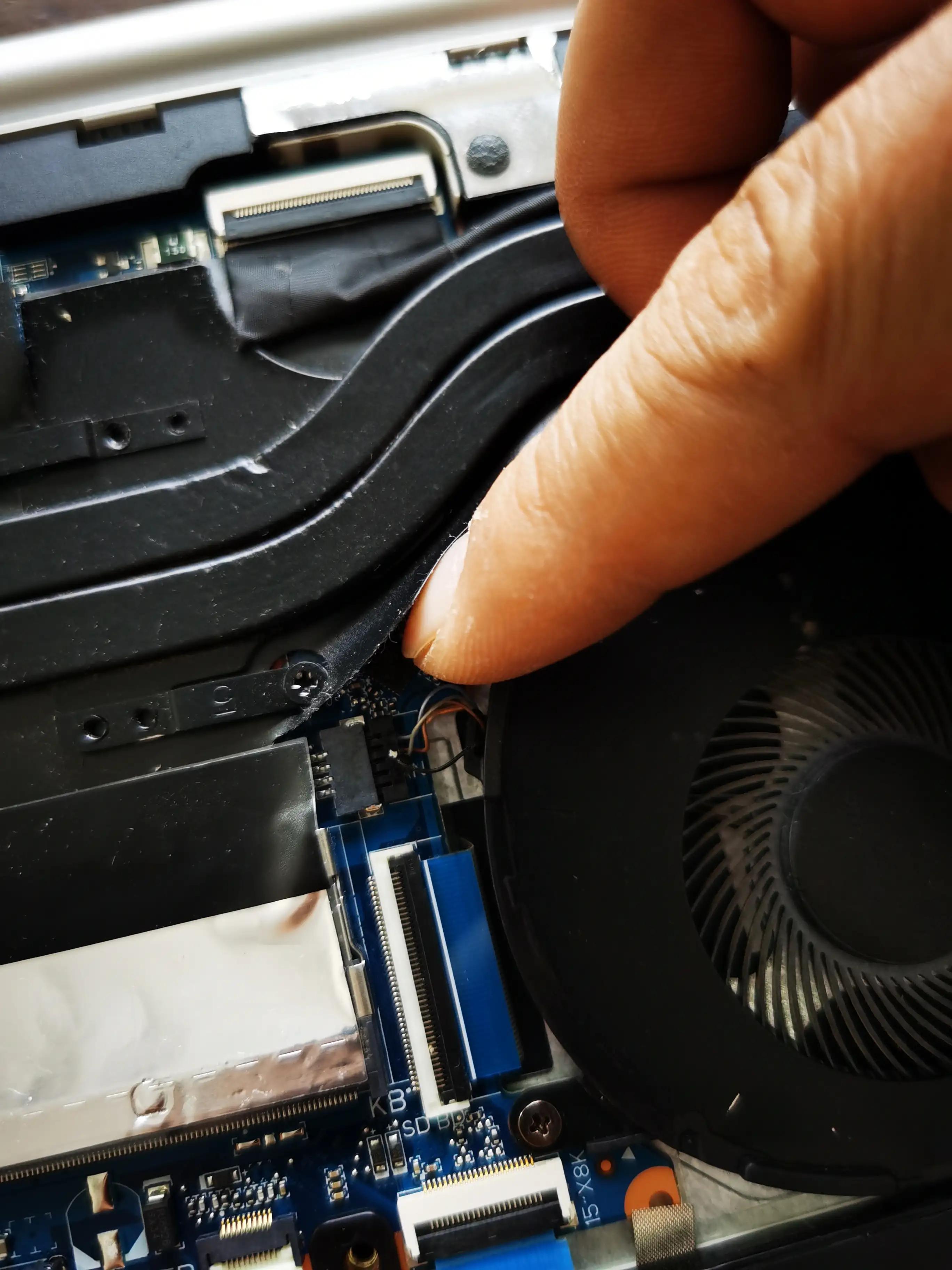 惠普g4换风扇,自己给风扇换电机