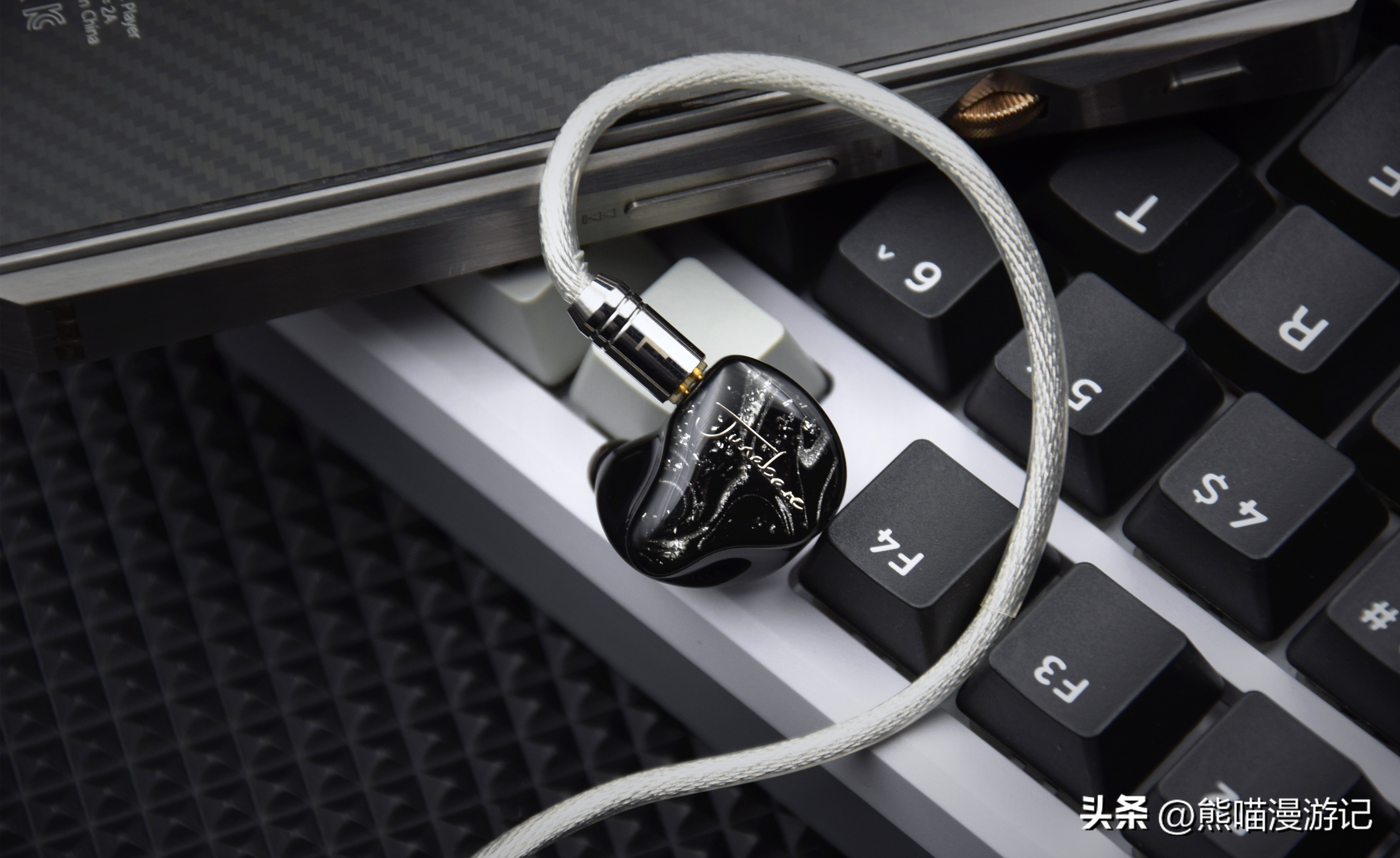 头戴HIFI蓝牙耳机如何选,不入耳蓝牙耳机评测不漏音推荐