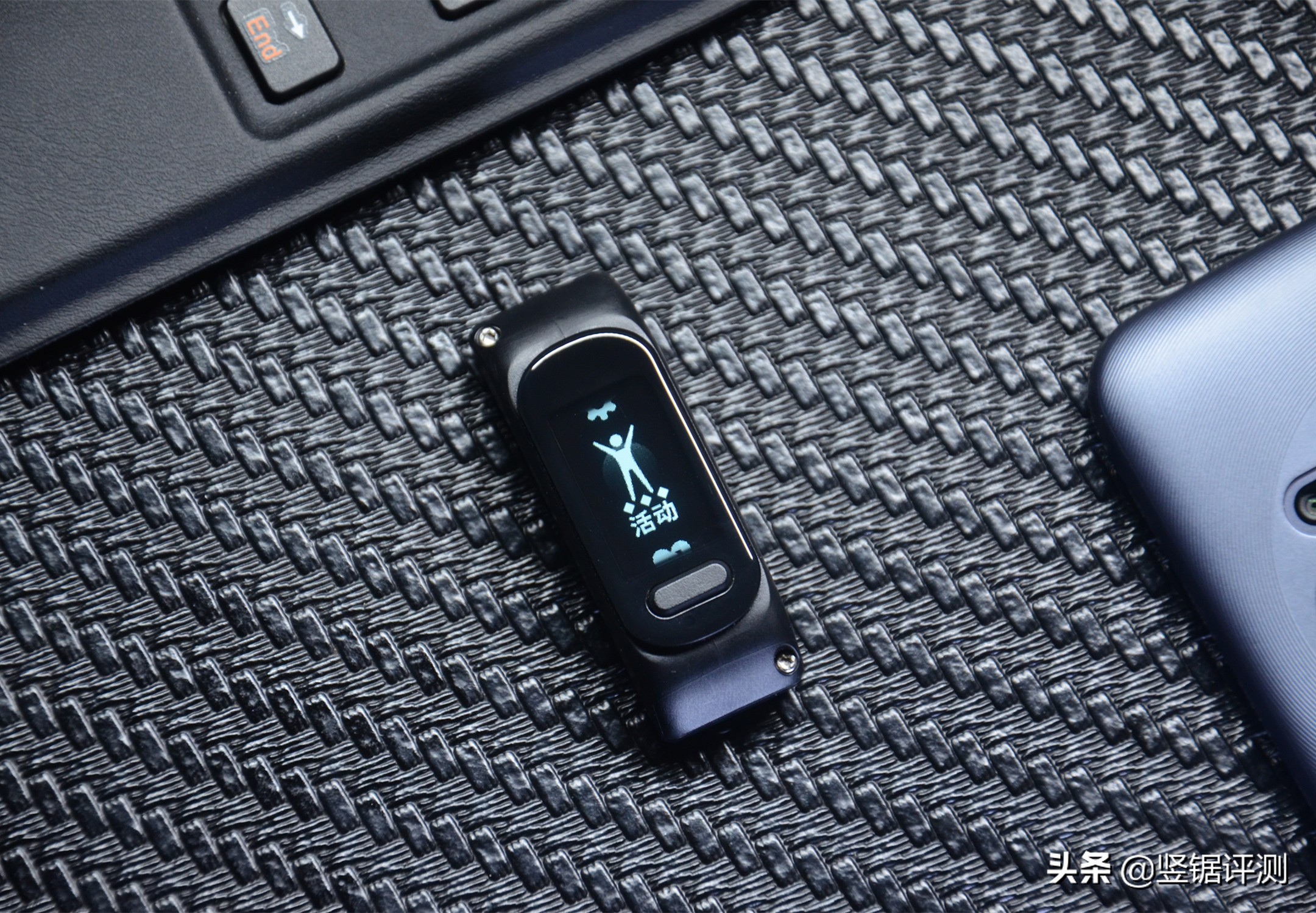 佳明手环4和5哪款好,garmin佳明vivosmart运动手环