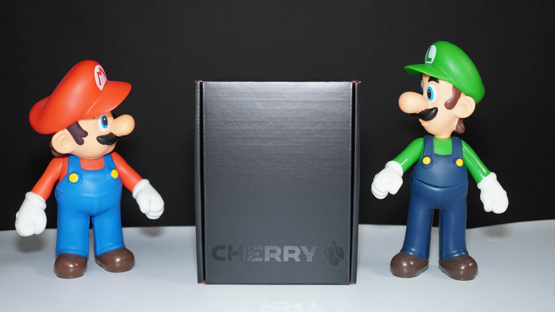 cherry樱桃mx8.0rgb彩光机械键盘,cherry樱桃mx8.0机械键盘什么水平