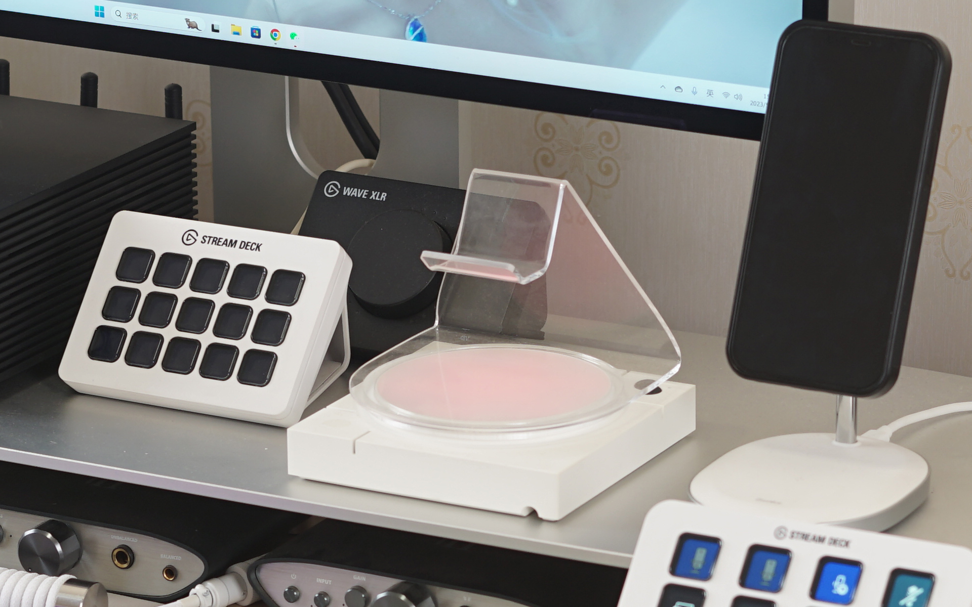 提升桌面颜值的桌搭好物,蓝色系风格桌搭